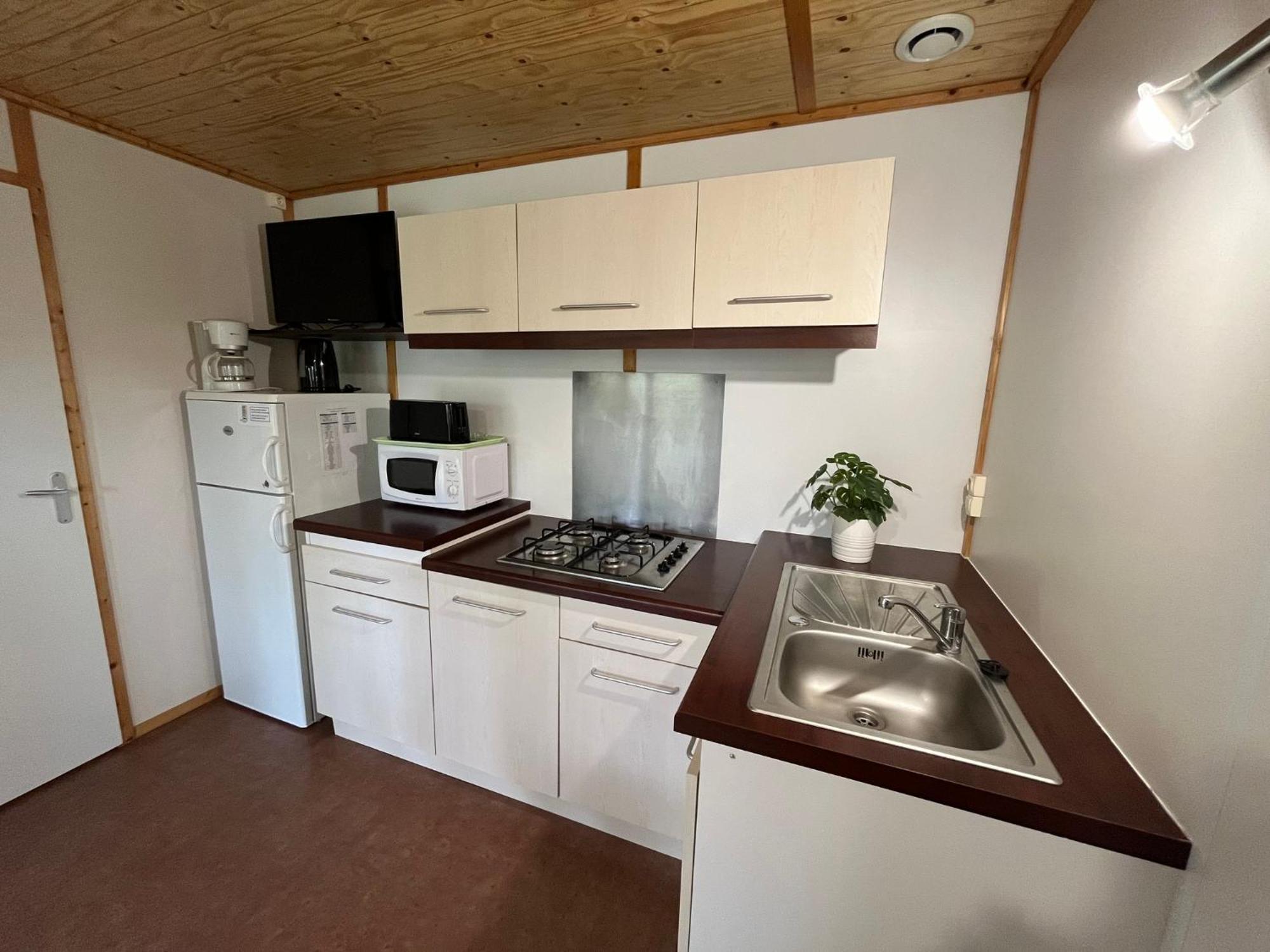 Camping Du Lac Marcillac-la-Croisille Exterior photo